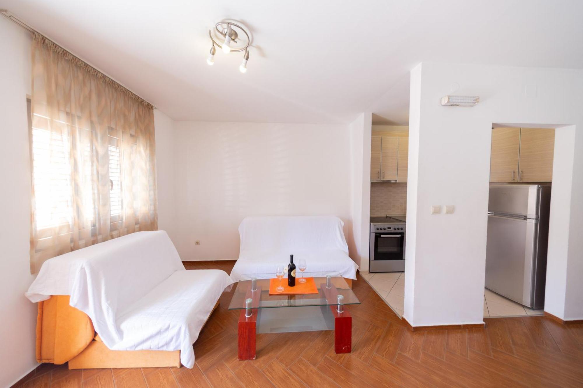 Sms Apartments Budva Ruang foto
