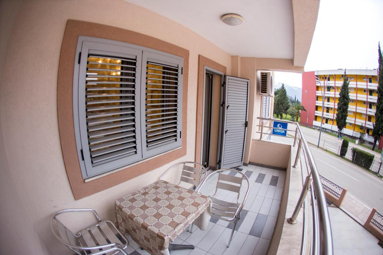 Sms Apartments Budva Bagian luar foto