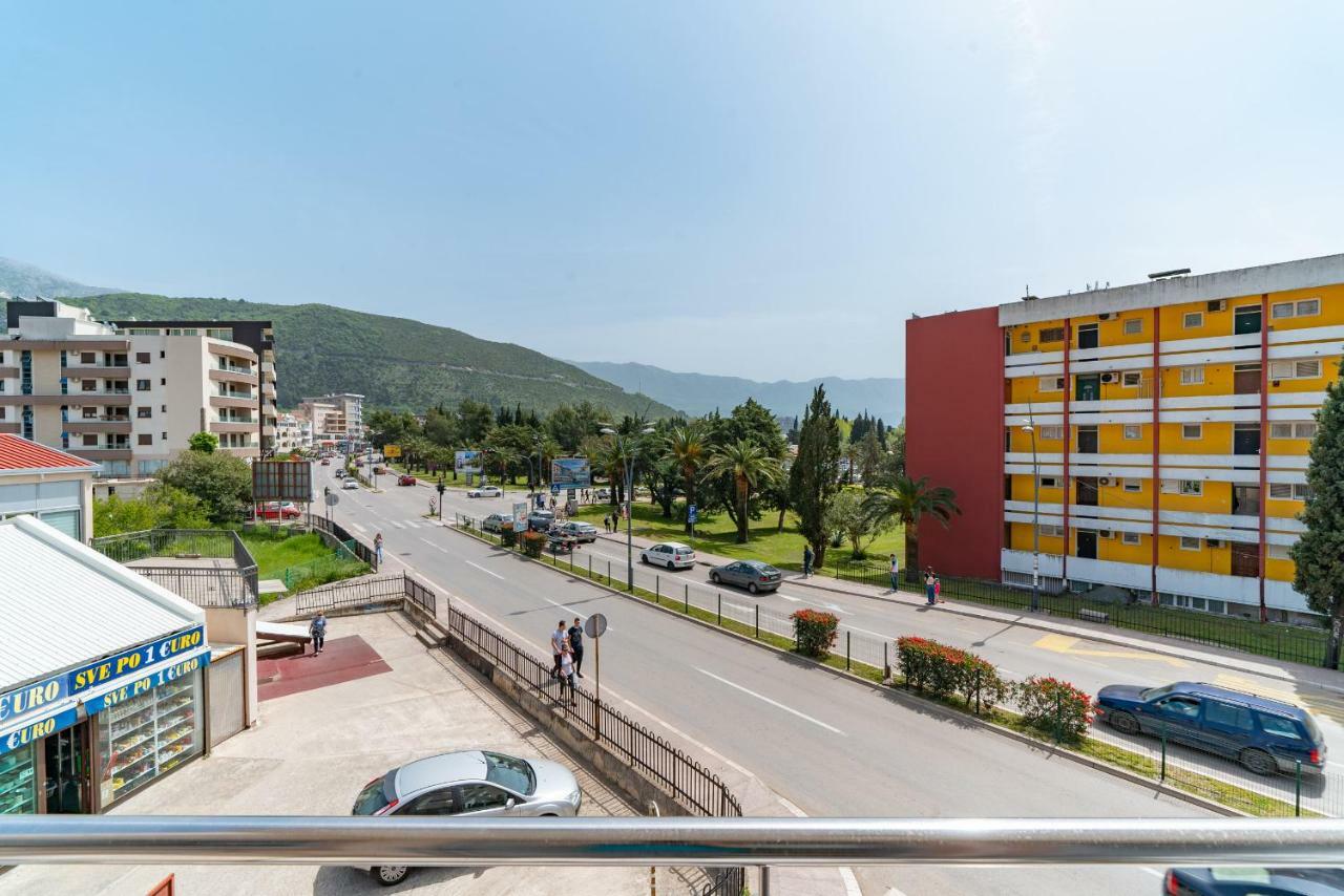 Sms Apartments Budva Bagian luar foto